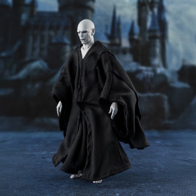 Harry Potter e la pietra filosofale – S.H. Figuarts – Lord Voldemort