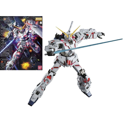 Gundam - Model Kit - Master Grade  - 1/100 - Unicorn Gundam