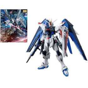 Gundam - Model Kit - Master Grade  - 1/100 - Freedom Gundam Ver 2.0