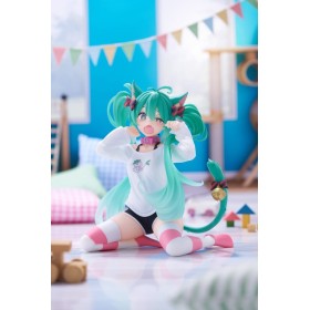 Hatsune Miku – Desktop Cute – Hatsune Miku Cat Ear T–Shirt